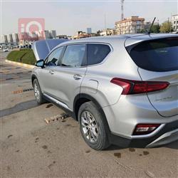 هيونداي سانتافي